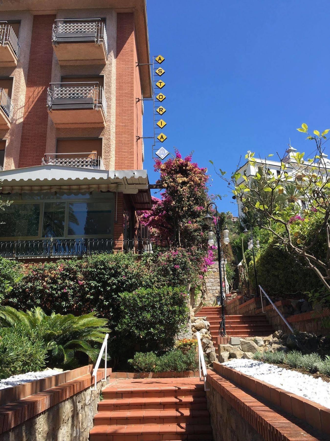 Hotel Astoria Bordighera Ngoại thất bức ảnh